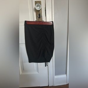 Xs black skirt barely worn